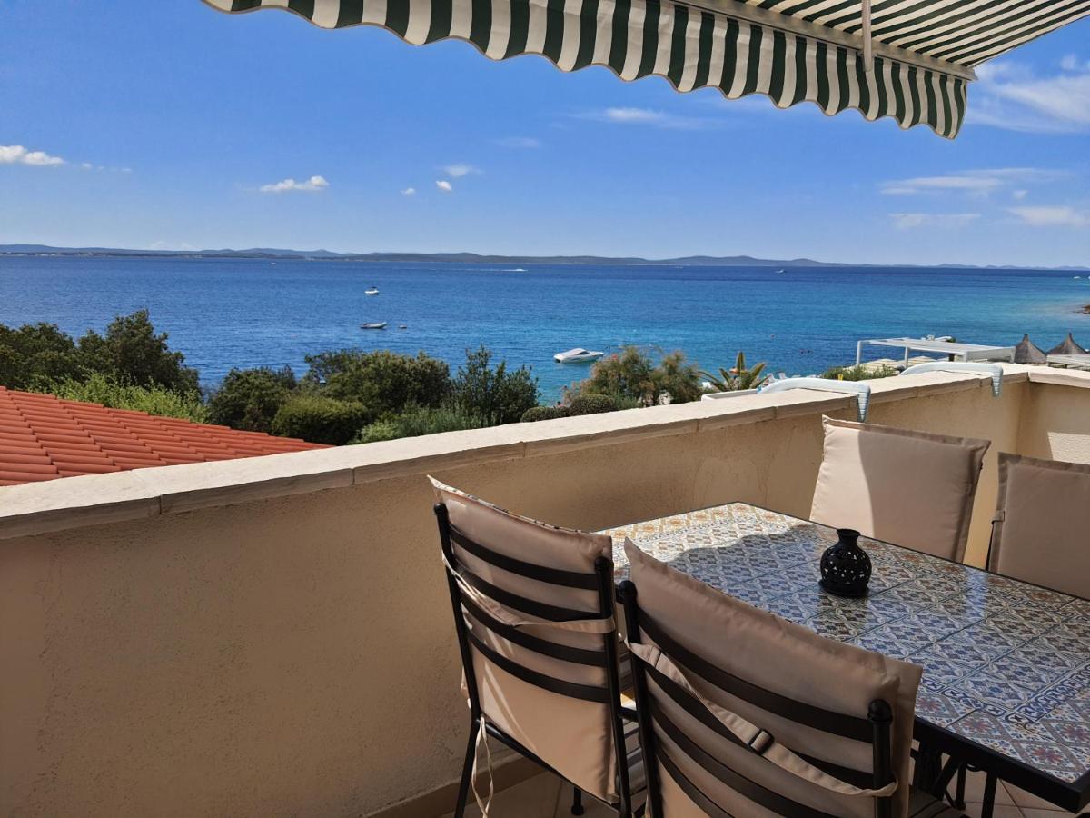 Apartments With Sea View Apartment *